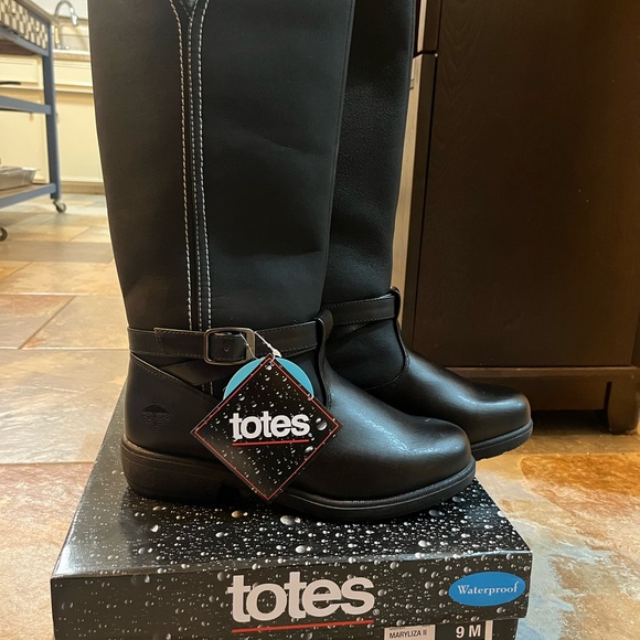 Totes Black Waterproof Boots - Size 9M - Picture 1 of 8